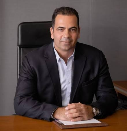 Marios P.
